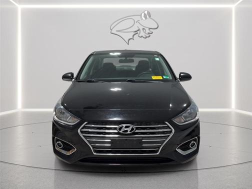 Absolute Black 2019 Hyundai Accent SEL