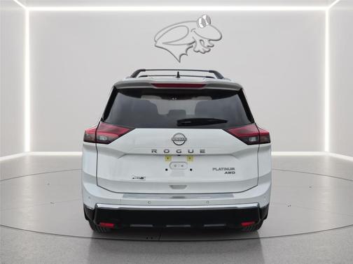Everest White P 2026 Nissan Rogue Platinum