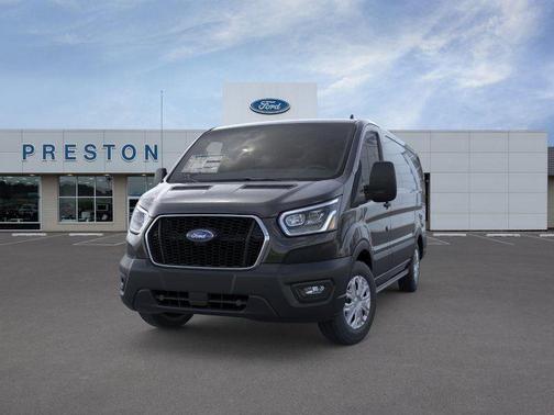 2025 Ford Transit-250 