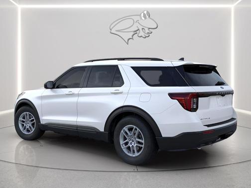 Star White 2026 Ford Explorer Active