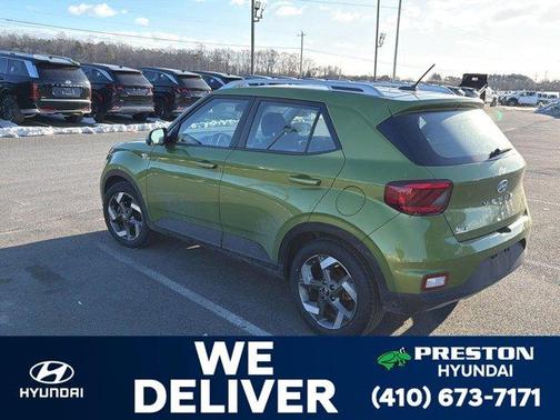 2023 Hyundai VENUE SEL