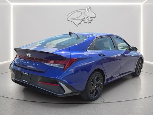 Intense Blue 2026 Hyundai ELANTRA SEL SPORT PREMIUM