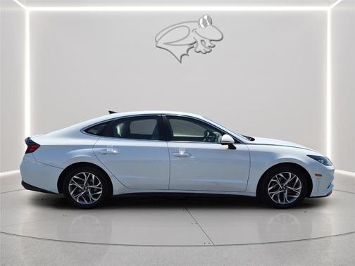 Quartz White 2020 Hyundai SONATA SEL