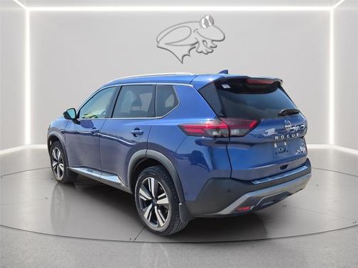 Caspian Blue 2022 Nissan Rogue SL