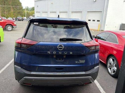 Caspian Blue 2022 Nissan Rogue SL