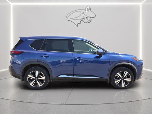 Caspian Blue 2022 Nissan Rogue SL