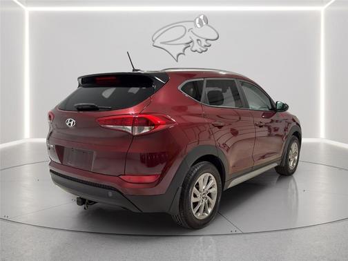 Ruby Wine 2017 Hyundai TUCSON SE