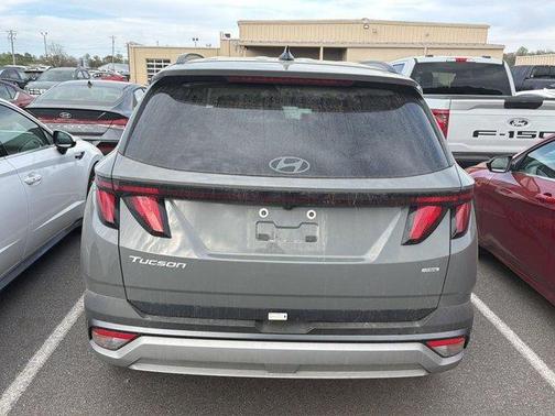 Hampton Gray 2026 Hyundai TUCSON SEL