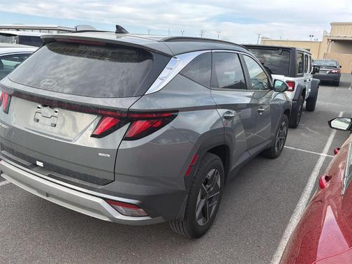 Hampton Gray 2026 Hyundai TUCSON SEL