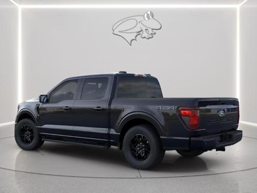 Agate Black 2026 Ford F-150 XLT