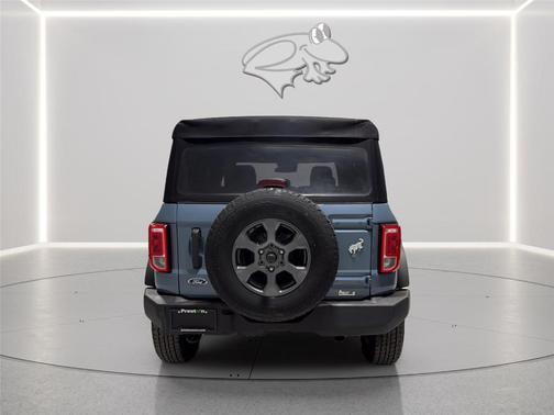Azure Gray Metallic 2024 Ford Bronco Big Bend