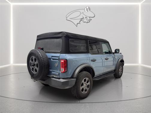 Azure Gray Metallic 2024 Ford Bronco Big Bend