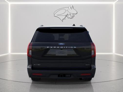 Agate Black 2026 Ford Expedition Max Active