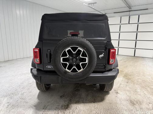 2023 Ford Bronco Black Diamond Advanced