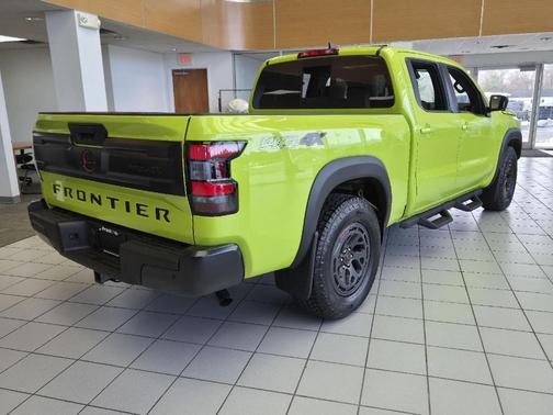 2026 Nissan Frontier PRO-4X