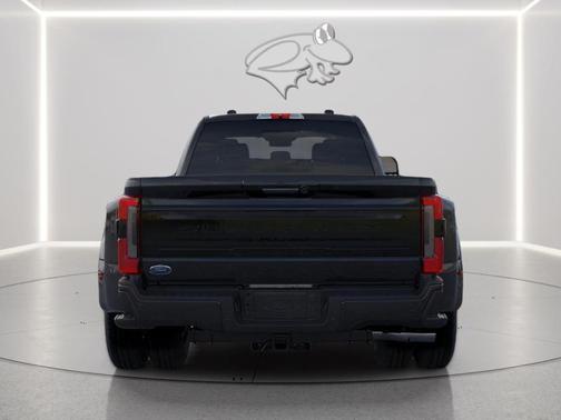 Agate Black 2026 Ford F-350 Platinum