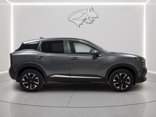 Gun Metallic 2025 Nissan Kicks SV