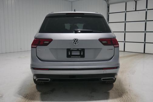 2021 Volkswagen Tiguan 2.0T SE R-Line Black