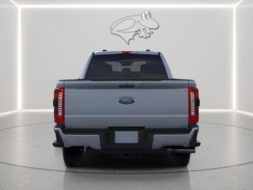 Glacier Gray Metallic 2026 Ford F-350 Lariat Super Duty