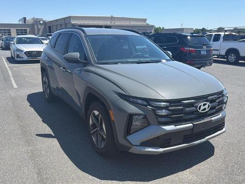 Hampton Gray 2026 Hyundai TUCSON SEL