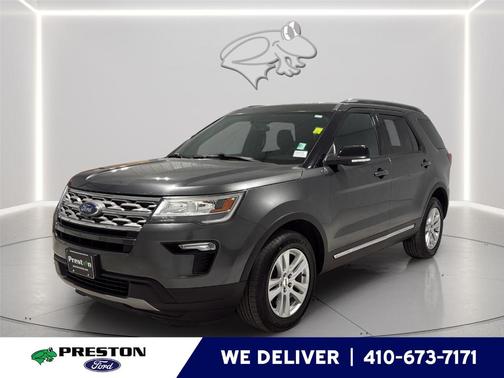 Magnetic 2018 Ford Explorer XLT