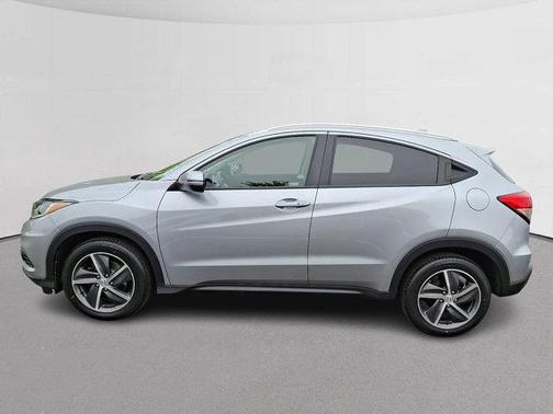 Lunar Silver Metallic 2022 Honda HR-V EX