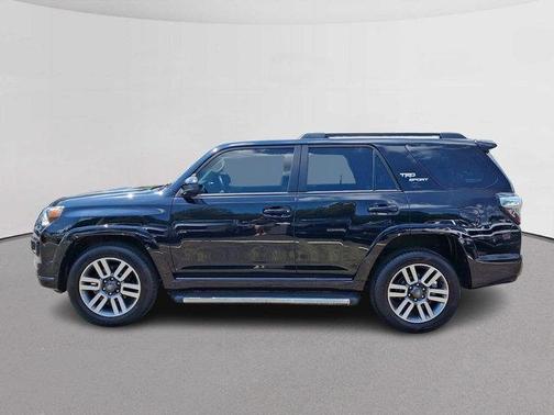 Midnight Black Metallic 2022 Toyota 4Runner TRD Sport