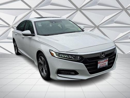 Platinum White Pearl 2019 Honda Accord EX