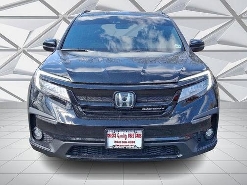 2022 Honda Pilot Black Edition