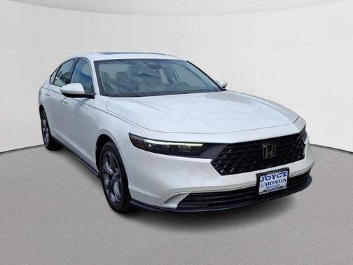 Platinum White Pearl 2024 Honda Accord EX