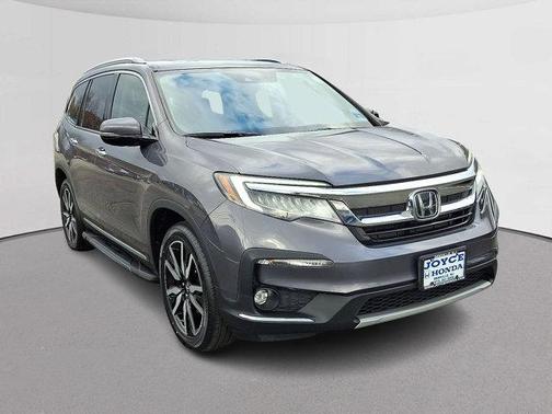 2020 Honda Pilot Touring 8-Passenger