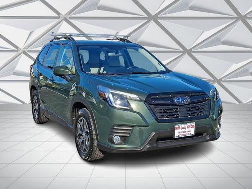 2023 Subaru Forester Premium