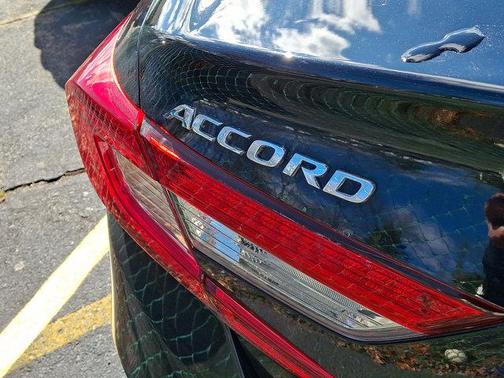 2022 Honda Accord LX 1.5T