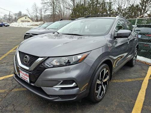 2021 Nissan Rogue Sport SL