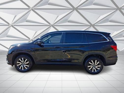 Crystal Black Pearl 2022 Honda Pilot EX-L