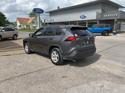 2021 Toyota RAV4 Hybrid LE