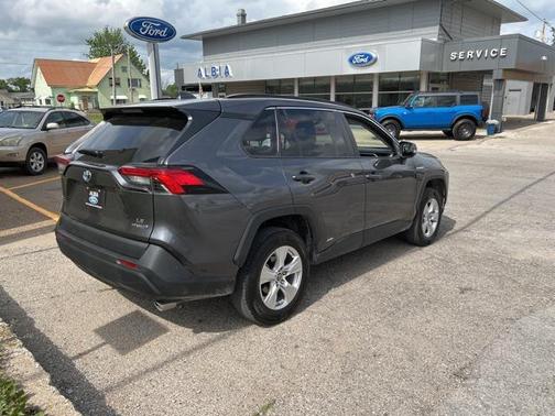 2021 Toyota RAV4 Hybrid LE
