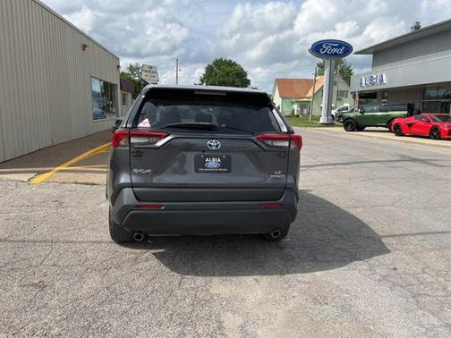 2021 Toyota RAV4 Hybrid LE