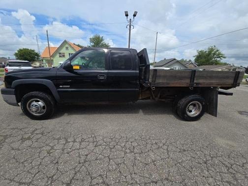 2003 Chevrolet Silverado 3500 LS Extended Cab