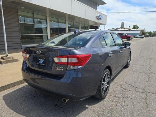 Carbide Gray Metallic 2017 Subaru Impreza 2.0i Limited