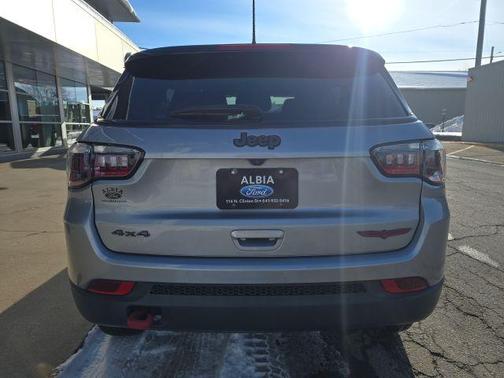 2022 Jeep Compass Trailhawk