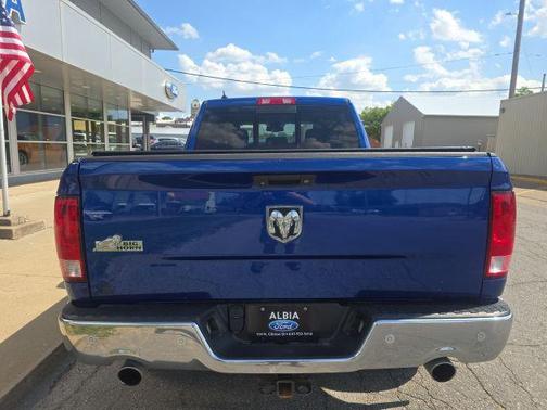 Blue Streak Pearlcoat 2018 RAM 1500 Big Horn