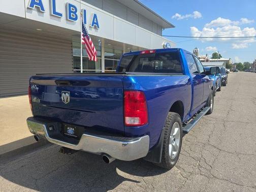 Blue Streak Pearlcoat 2018 RAM 1500 Big Horn