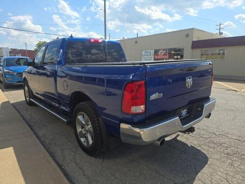 Blue Streak Pearlcoat 2018 RAM 1500 Big Horn