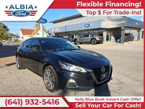 2021 Nissan Altima SR FWD