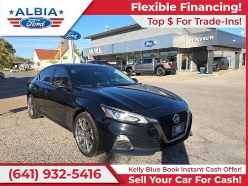 2021 Nissan Altima SR FWD