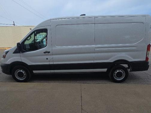 Oxford White 2026 Ford Transit-250 Base
