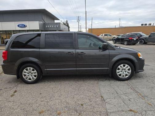 2017 Dodge Grand Caravan SE