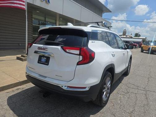 Summit White 2023 GMC Terrain SLT
