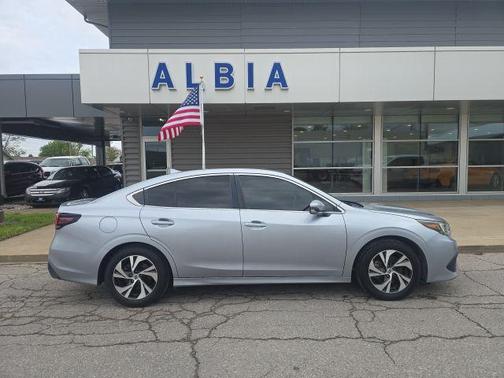 Ice Silver Metallic 2020 Subaru Legacy Premium